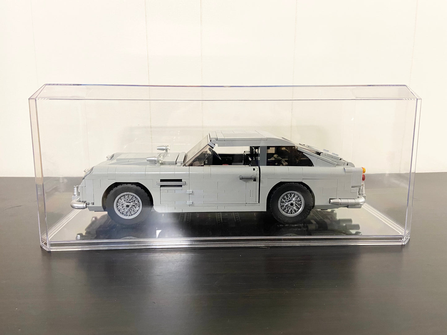 Display Case for LEGO Icons Aston Martin DB5 (10262)