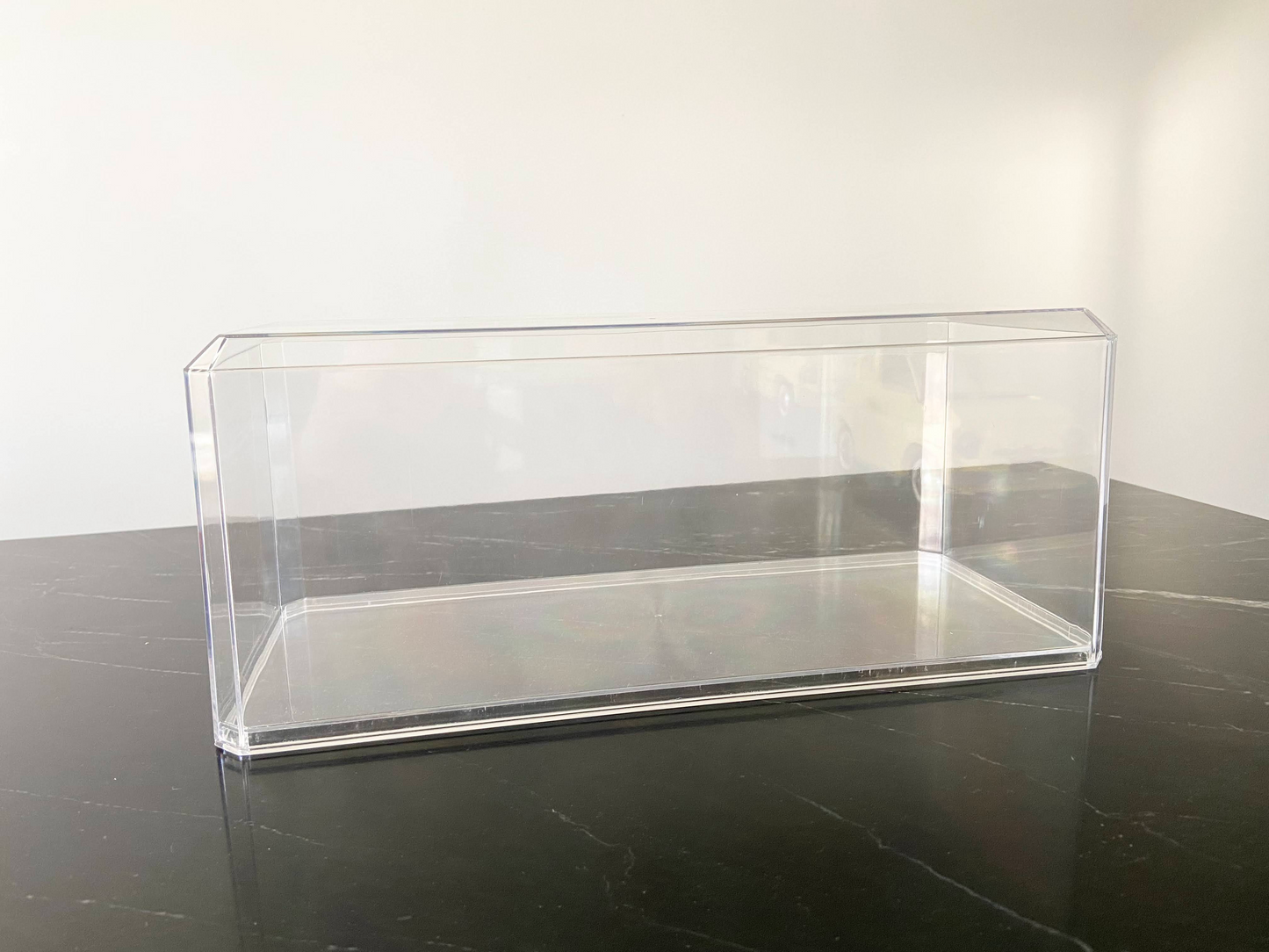 Display Case for LEGO Icons Ferrari F2004 (11375)